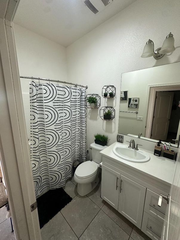 Bathroom, Interior