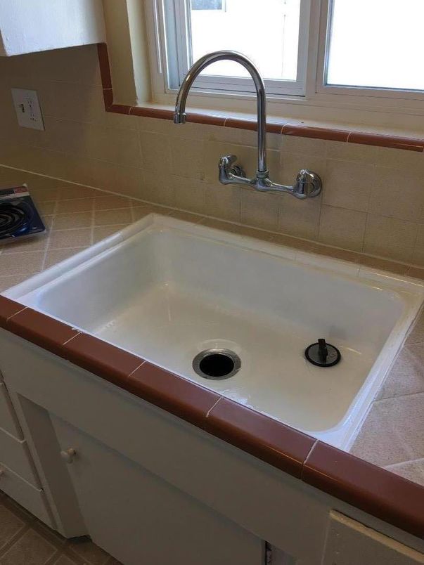 Bathroom, Interior, Tile Countertops