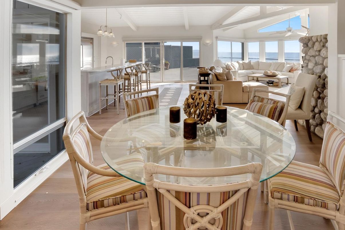 Dining room, Interior, Living room, Pendant Lights, Water, Wood Texture Flooring