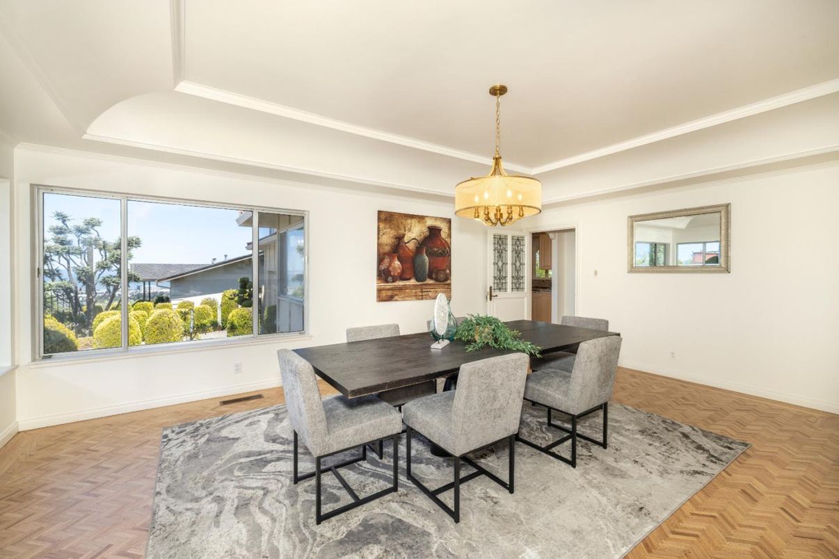 Chandelier, Dining room, Interior, Wood Texture Flooring