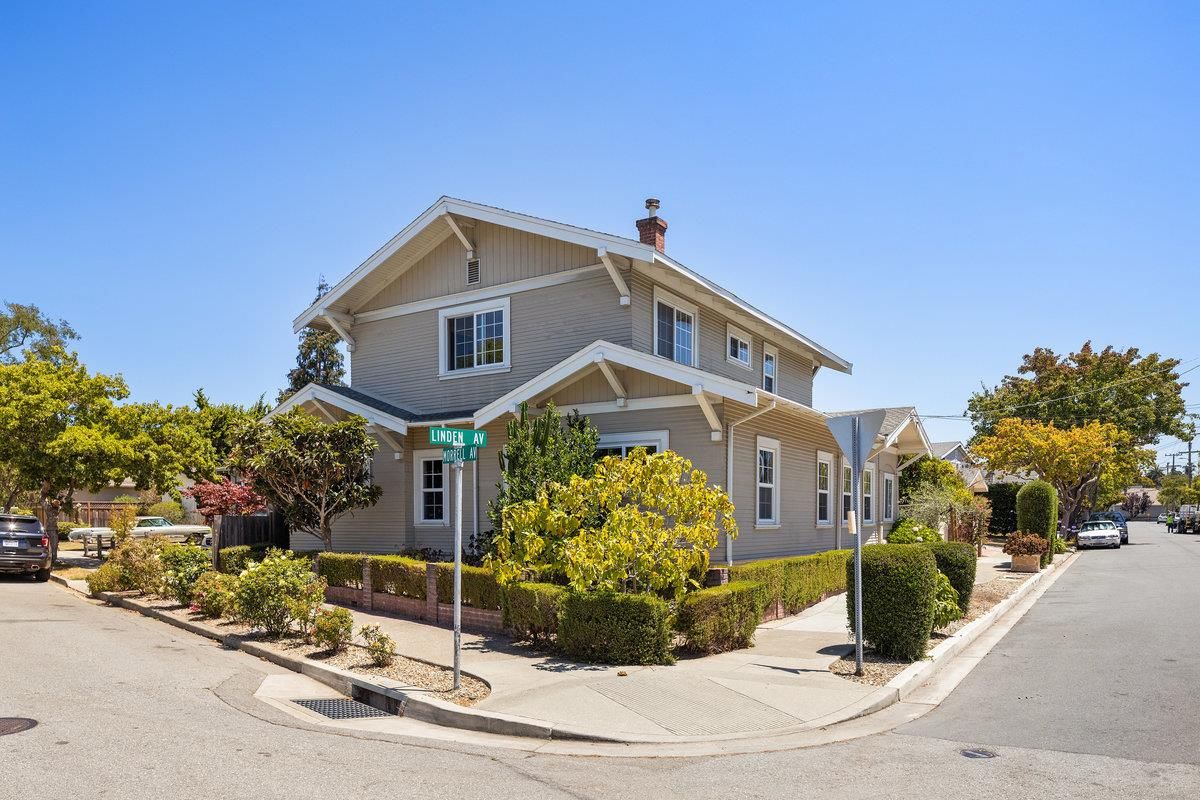 Exterior, Facade, American Craftsman