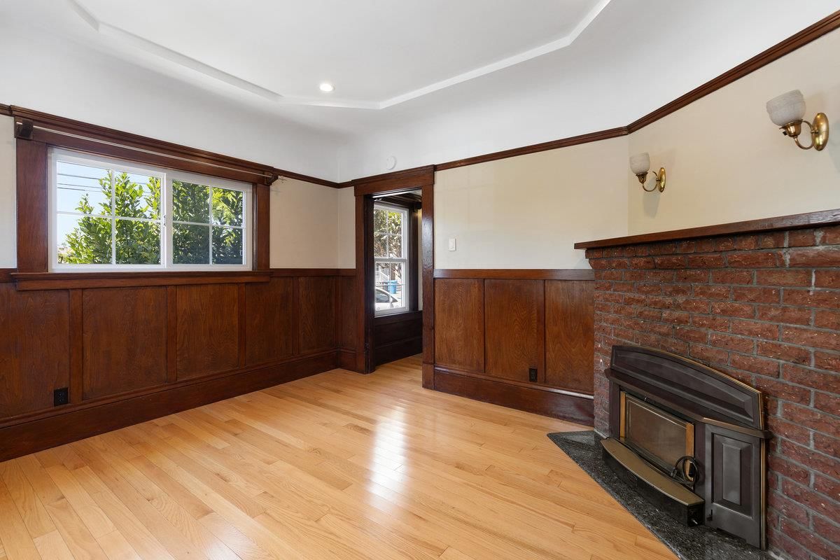 Empty room, Fireplace, Interior, Recessed Lighting, Wood Texture Flooring