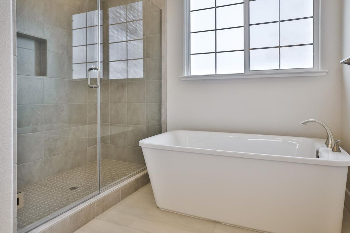 Bathroom, Free Standing Baths, Glass Shower, Interior