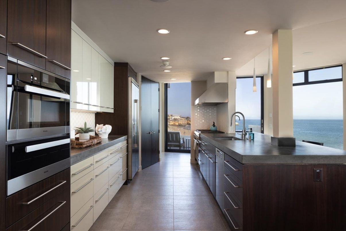 Interior, Kitchen, Pendant Lights, Recessed Lighting, Stainless Steel Appliances, Water