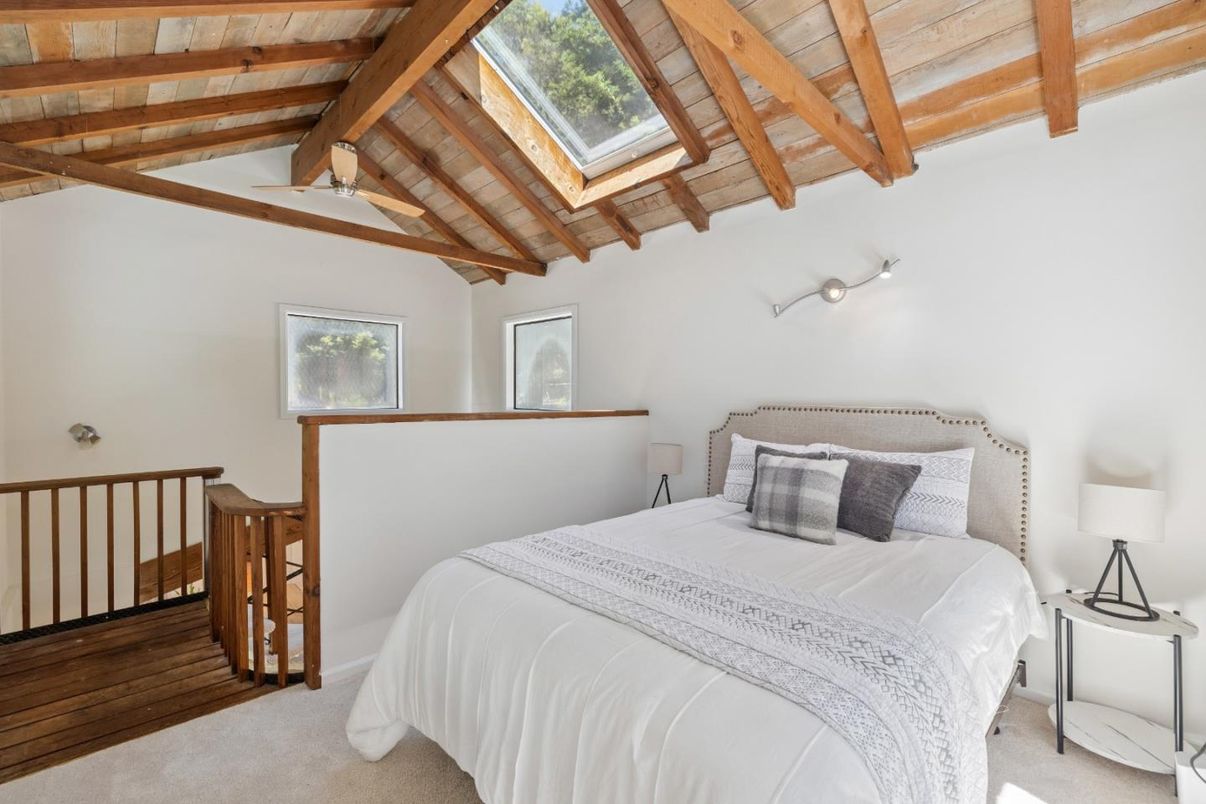 Bedroom, Interior, Wooden Beams, Wooden Ceilings