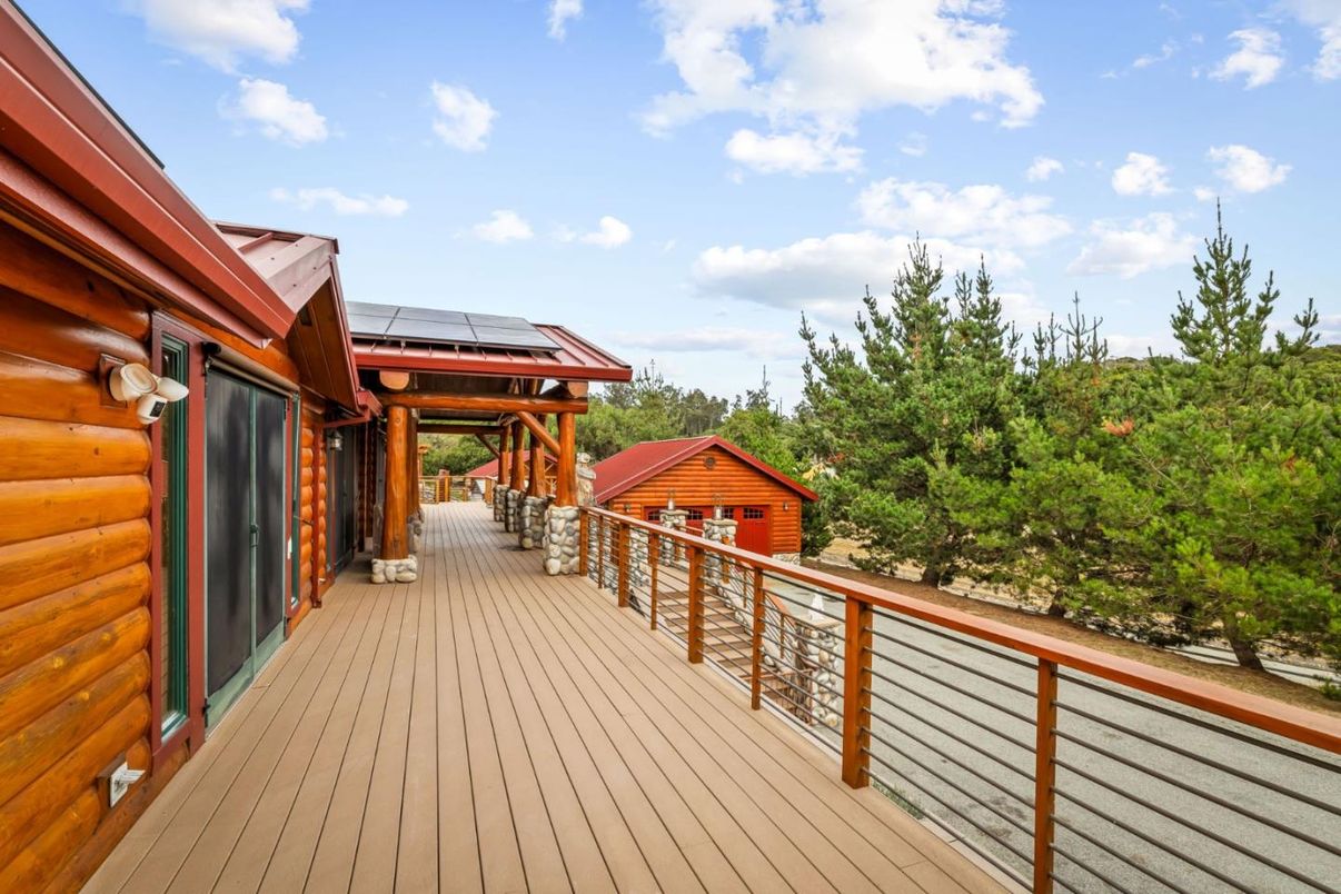 Exterior, Solar Panels