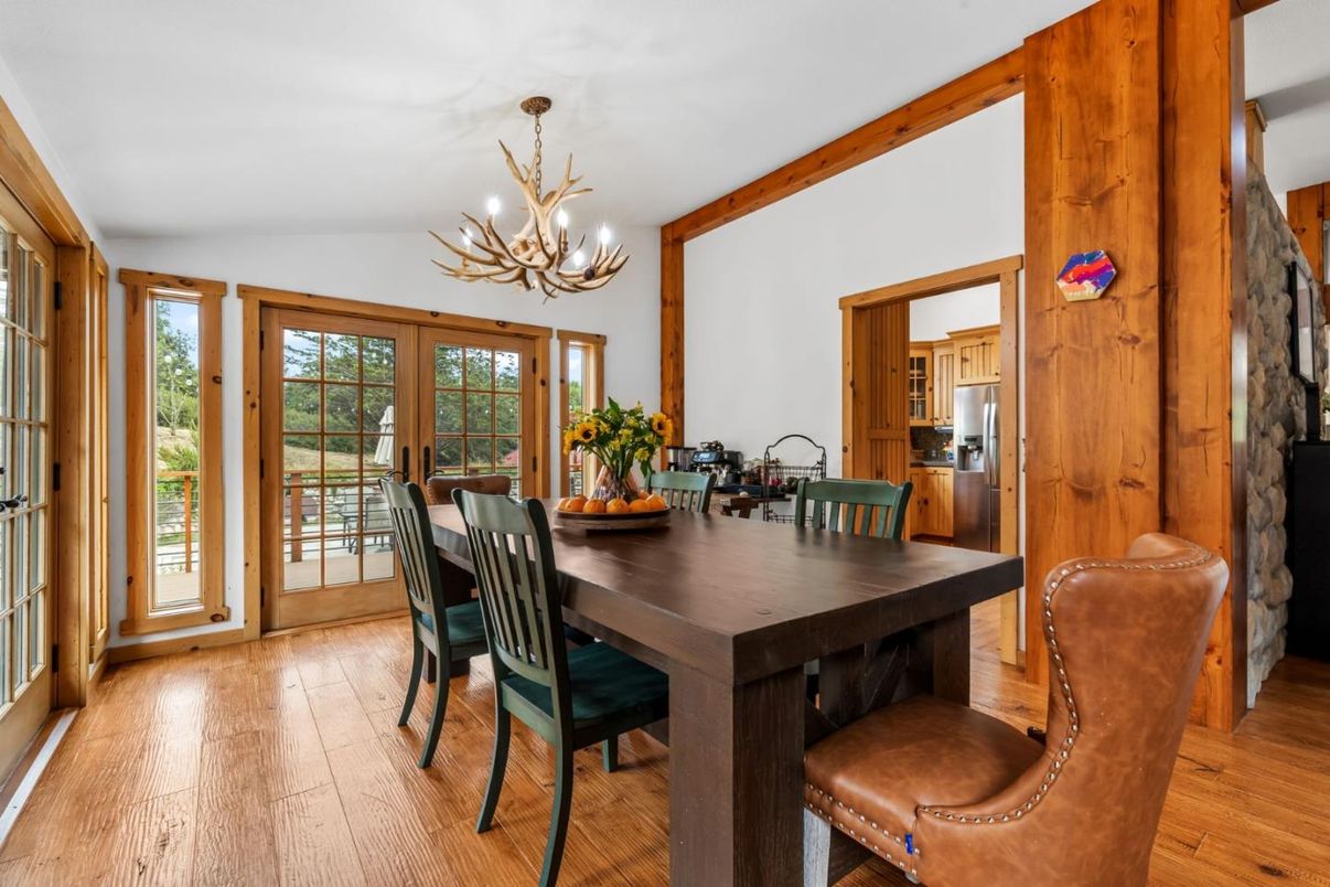 Chandelier, Dining room, Interior, Wood Texture Flooring