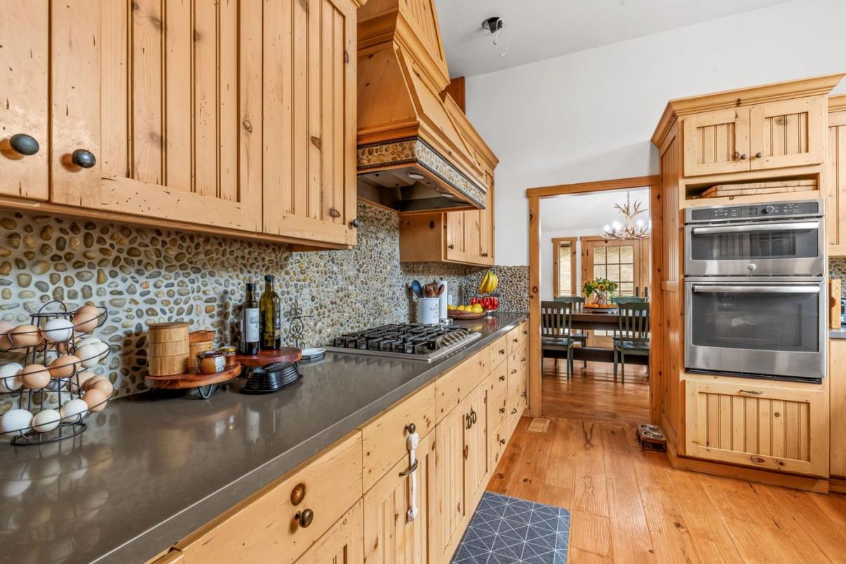 Chandelier, Interior, Kitchen, Stainless Steel Appliances, Wood Texture Flooring