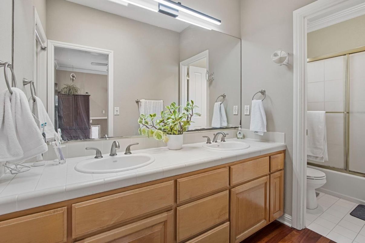 Bathroom, Dual Sink Vanities, Interior, Tile Countertops