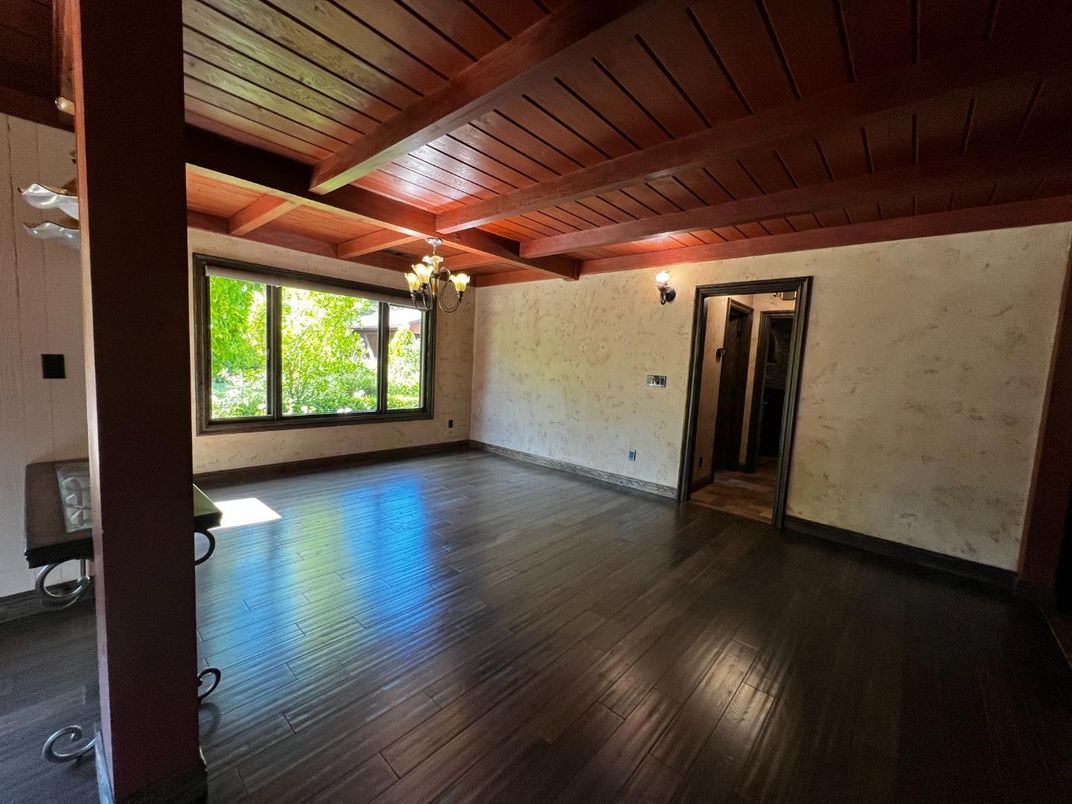 Chandelier, Empty room, Interior, Wooden Beams, Wooden Ceilings, Wood Texture Flooring