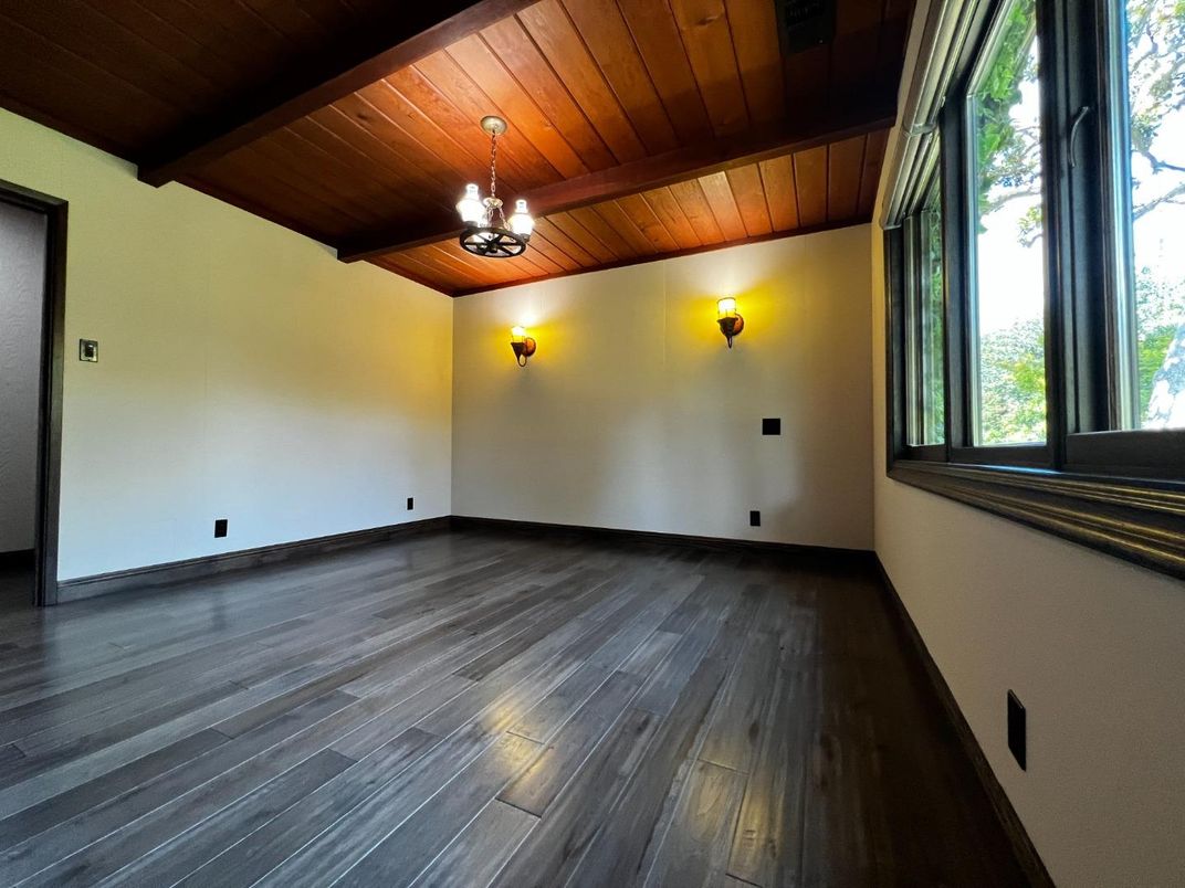 Chandelier, Empty room, Interior, Wooden Beams, Wooden Ceilings, Wood Texture Flooring
