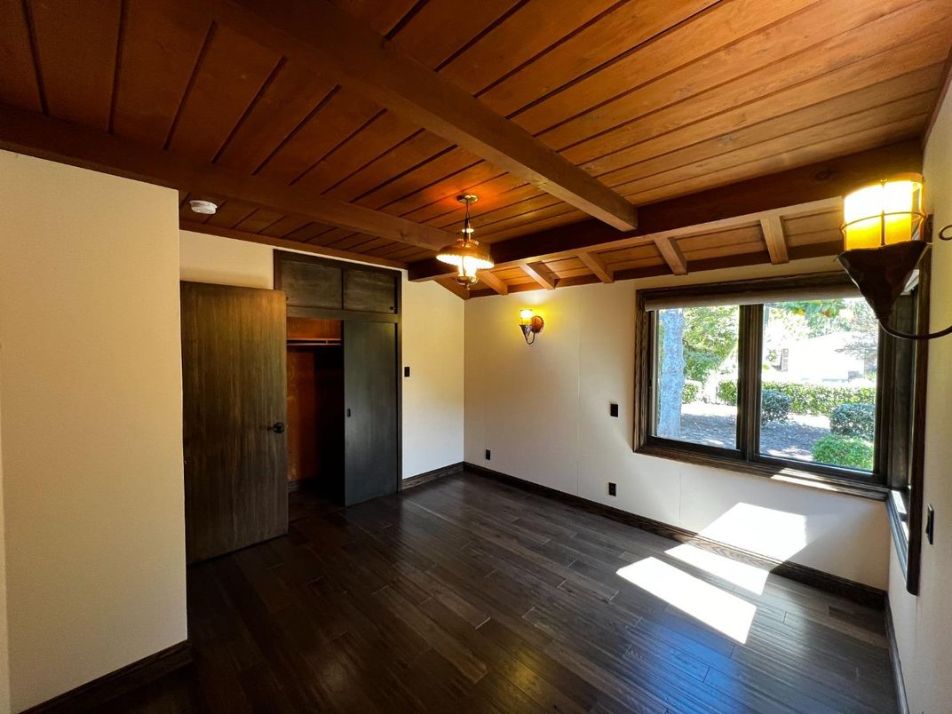 Empty room, Interior, Wooden Beams, Wooden Ceilings, Wood Texture Flooring