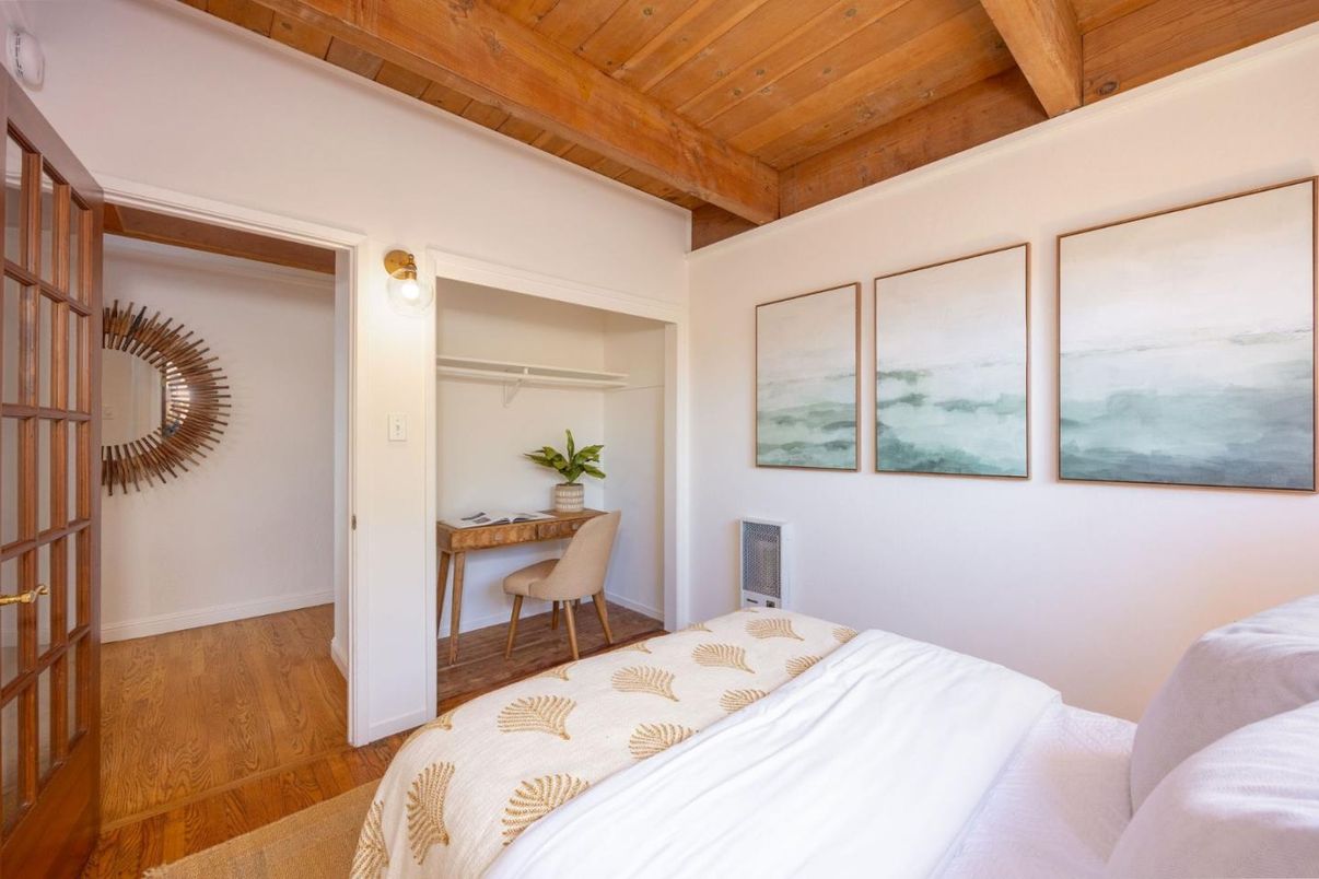 Bedroom, Interior, Wooden Beams, Wooden Ceilings, Wood Texture Flooring
