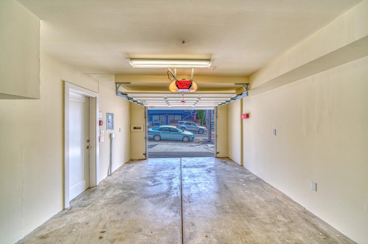 Garage, Interior
