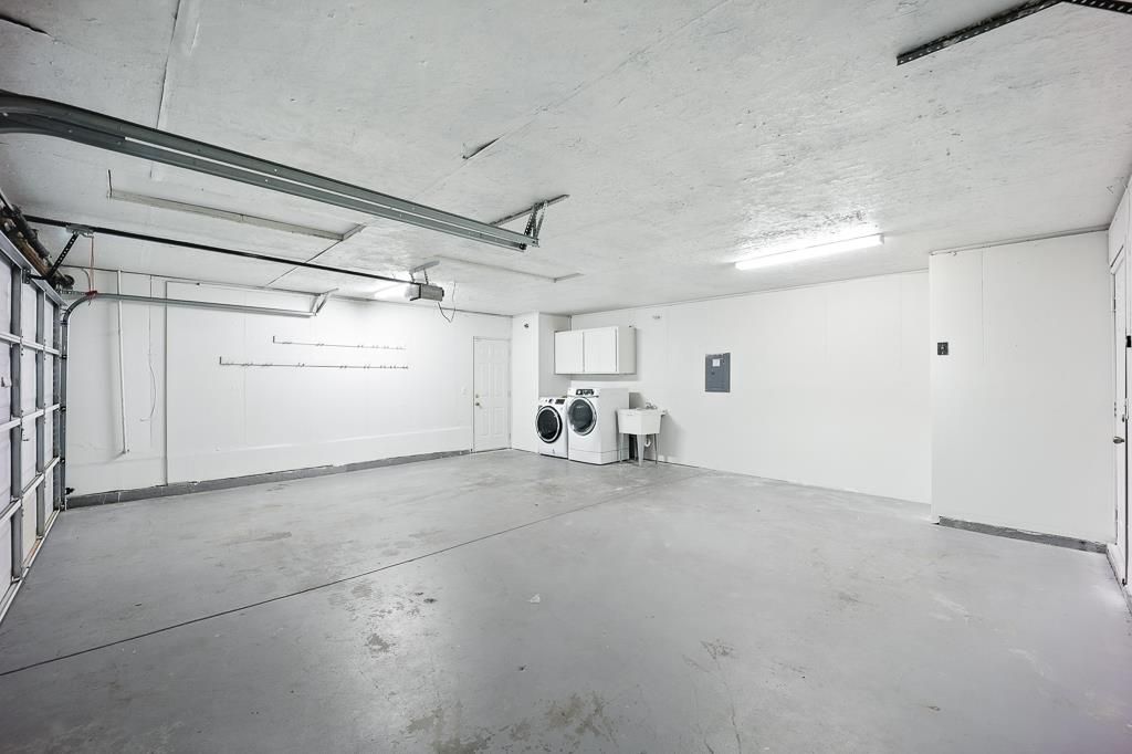 Garage, Interior, Washer