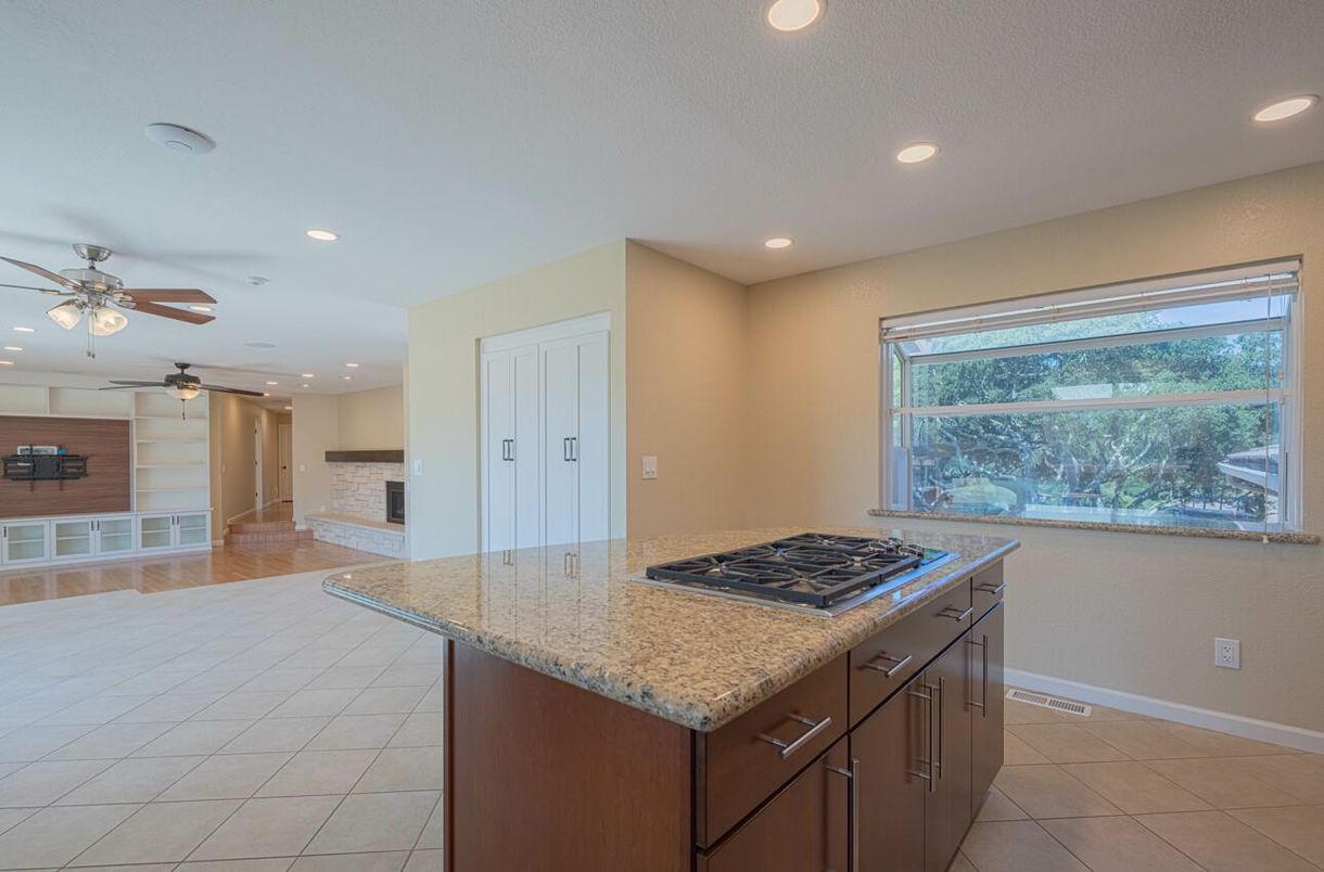 Fireplace, Interior, Kitchen, Recessed Lighting, Wood Texture Flooring