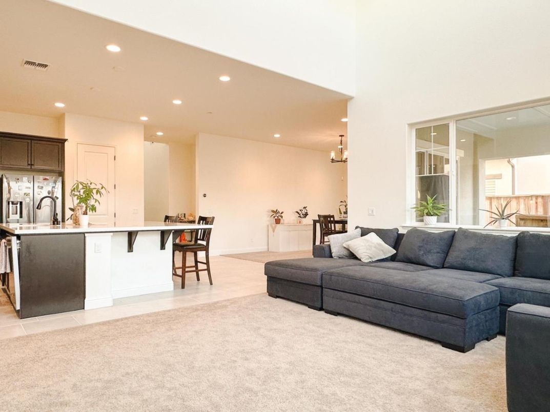 Dining room, Interior, Kitchen, Living room, Pendant Lights, Recessed Lighting