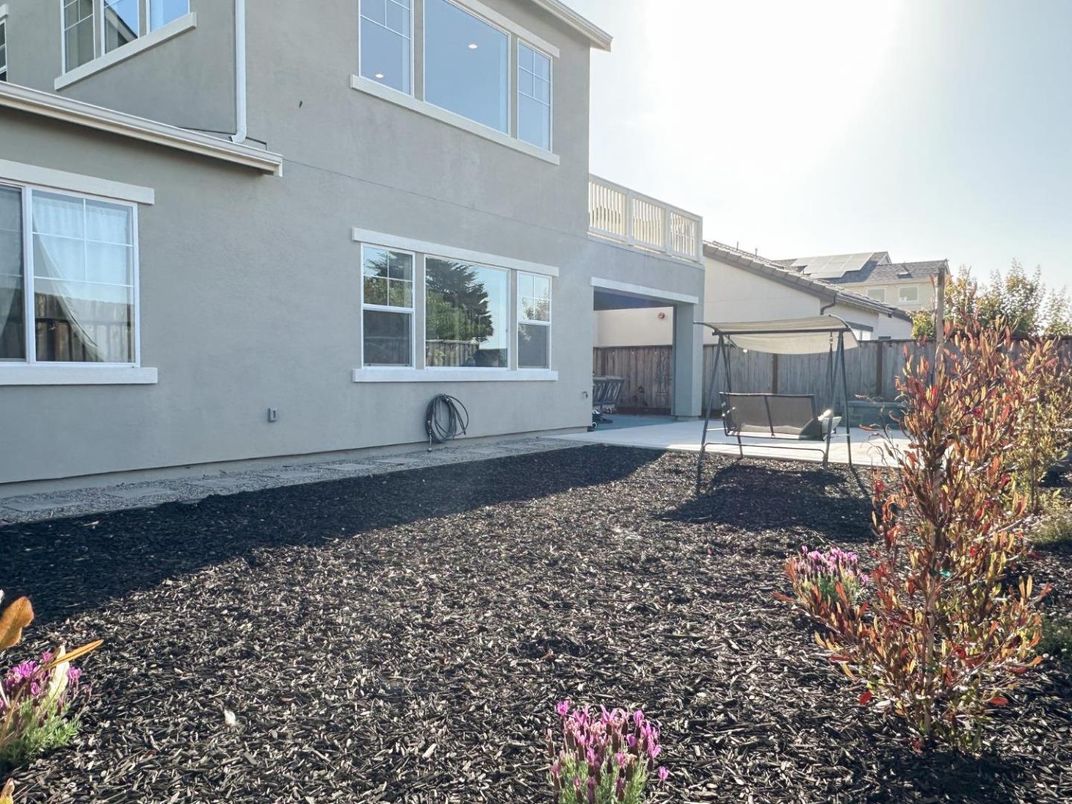 Backyard, Exterior, Playground