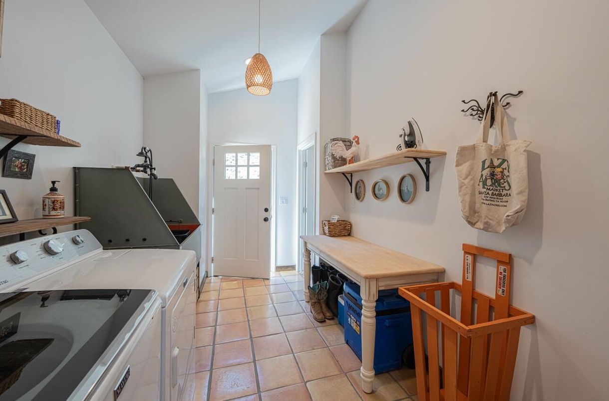 Interior, Pendant Lights, Washer