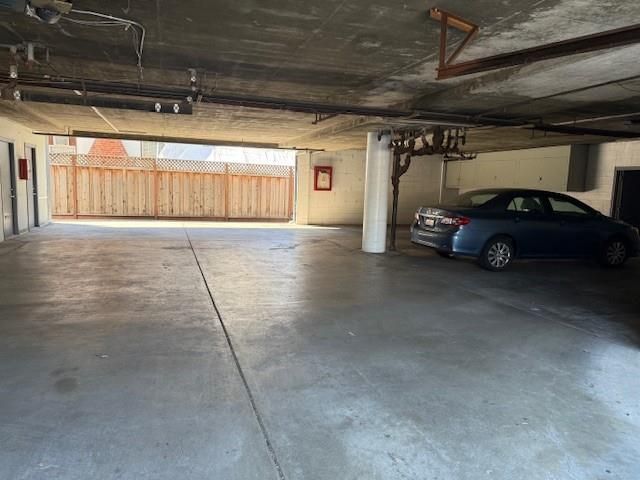 Garage, Interior