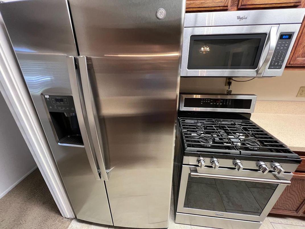 Interior, Kitchen, Stainless Steel Appliances