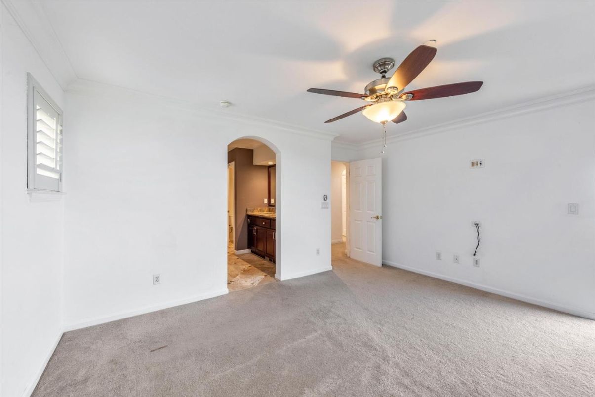 Bathroom, Empty room, Interior