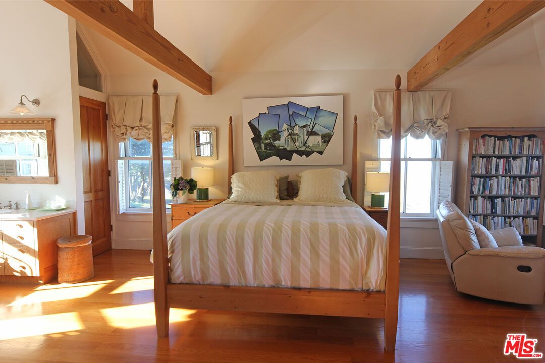 Bedroom, Interior, Wooden Beams, Wood Texture Flooring