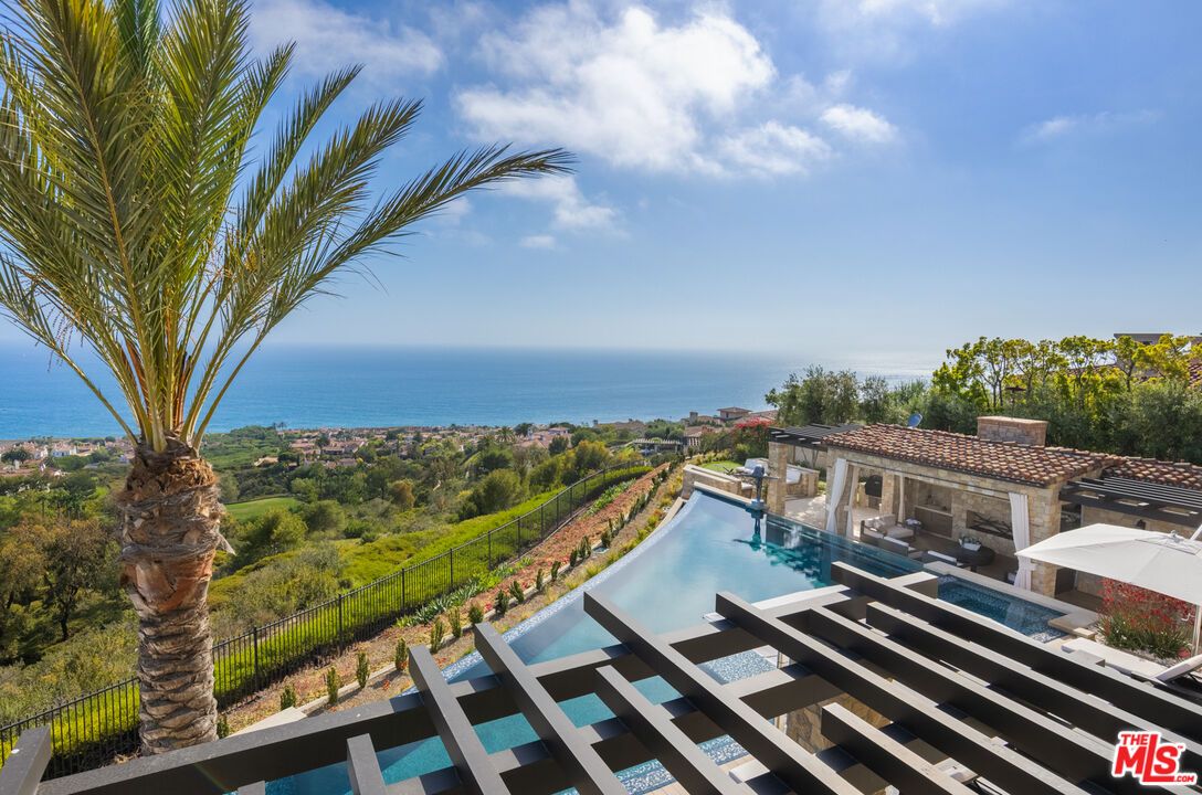 Water, Exterior, Pool, Other