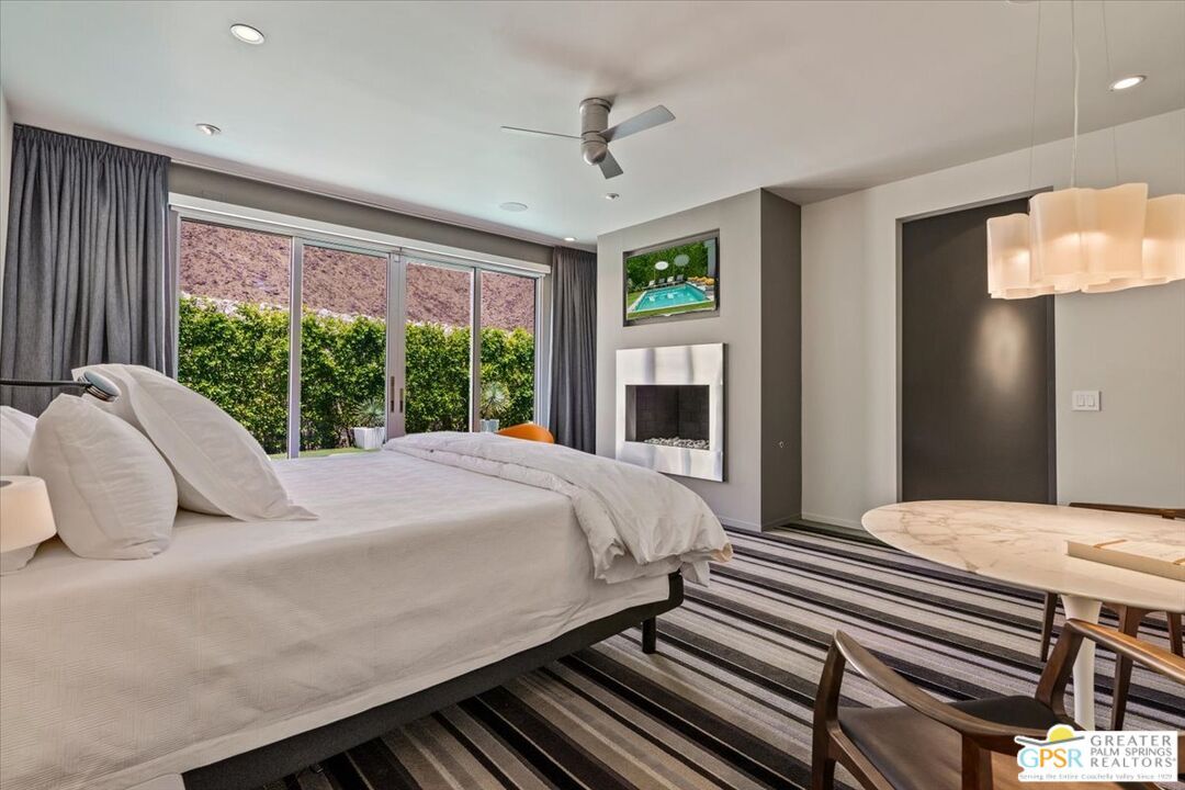 Bedroom, Fireplace, Interior, Pendant Lights, Recessed Lighting