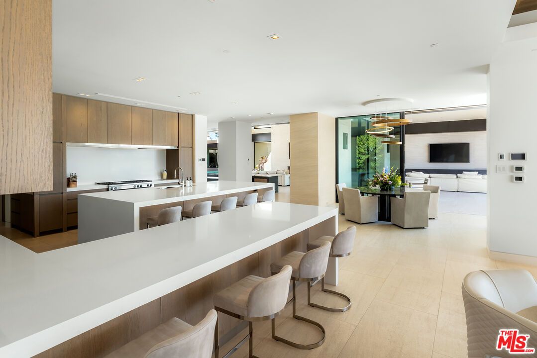 Dining room, Interior, Kitchen, Living room, Pendant Lights, Recessed Lighting