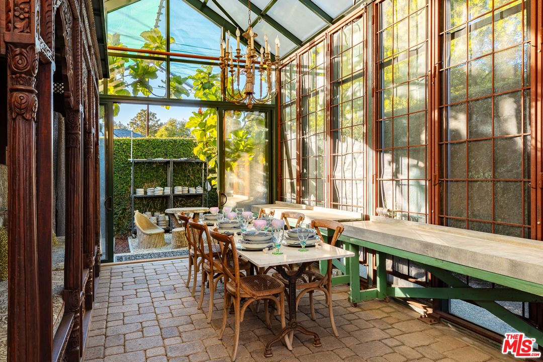 Dining room, Interior, Sun Room