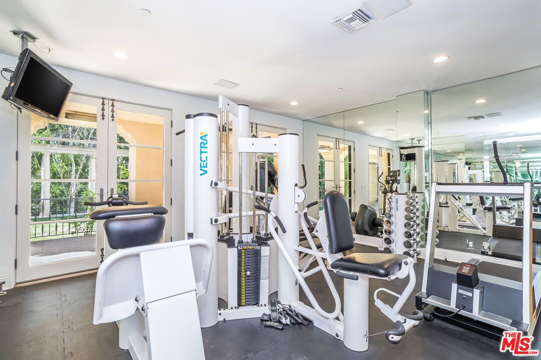 Fitness Equipment, Gym, Interior, Recessed Lighting