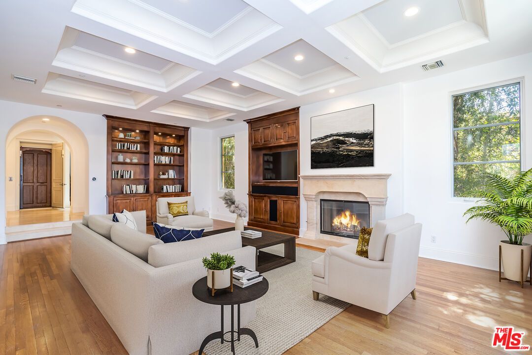 Fireplace, Interior, Living room, Recessed Lighting, Wood Texture Flooring