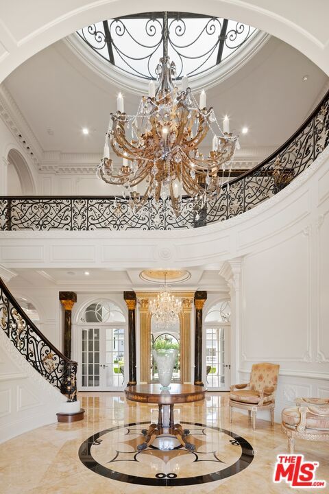 Chandelier, Interior, Recessed Lighting