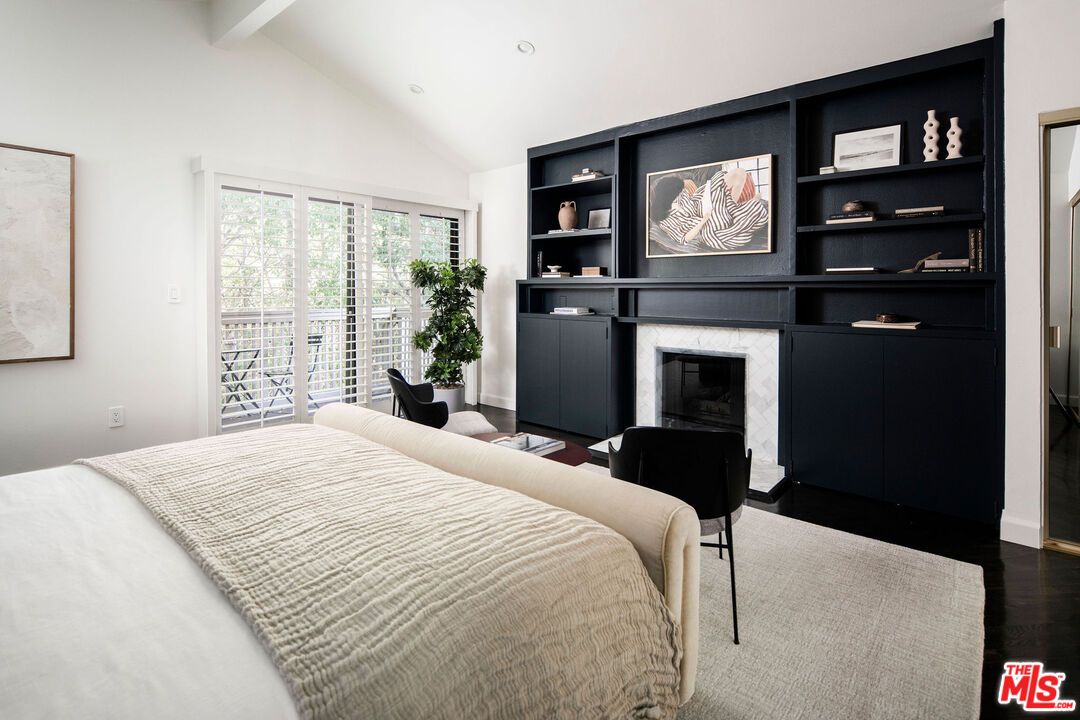 Bedroom, Fireplace, Interior, Recessed Lighting, Wood Texture Flooring