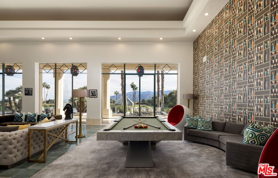 Billiard Table, Game Room, Interior, Living room, Recessed Lighting