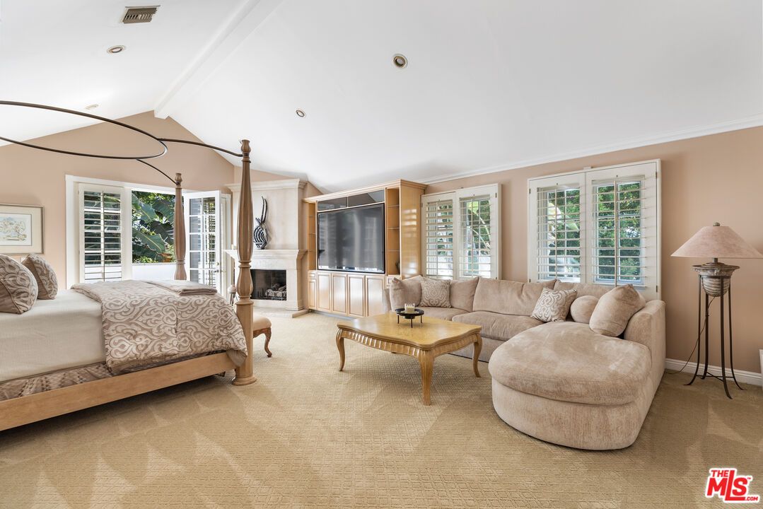 Bedroom, Fireplace, Interior, Living room, Recessed Lighting