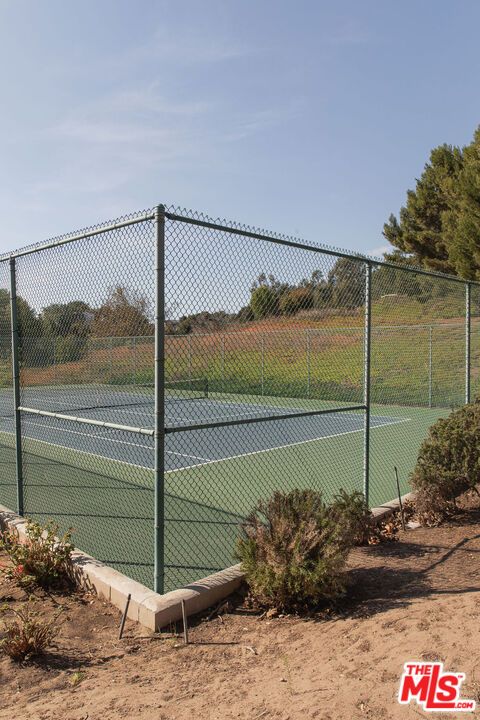 Exterior, Tennis Courts