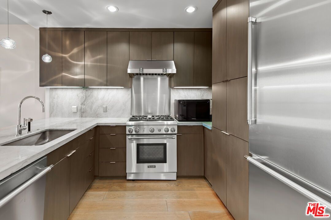 Interior, Kitchen, Pendant Lights, Recessed Lighting, Stainless Steel Appliances, Wood Texture Flooring