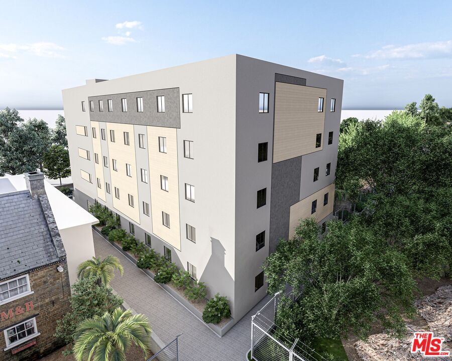 Exterior, Facade, Highrise