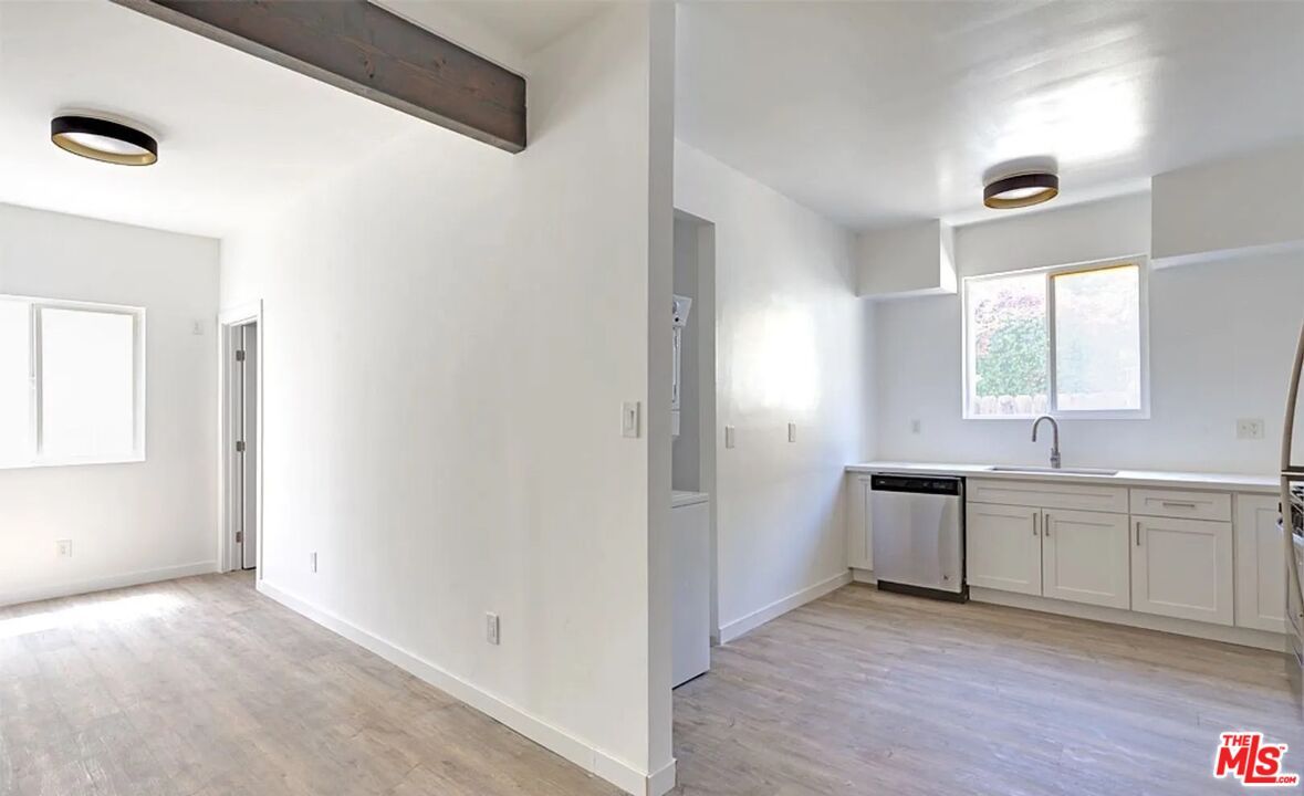 Interior, Kitchen, Wooden Beams, Wood Texture Flooring