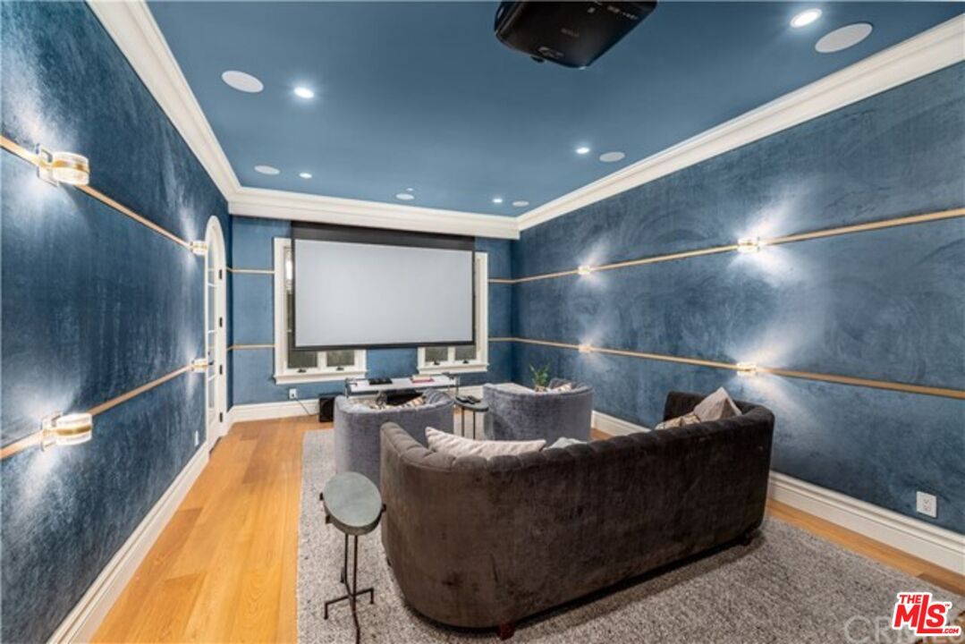 Interior, Projection Screen, Recessed Lighting, Theatre Room, Wood Texture Flooring