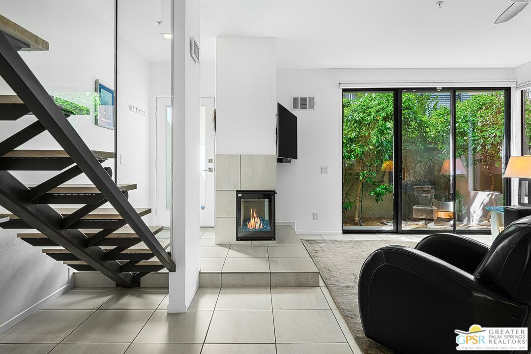 Fireplace, Interior, Recessed Lighting