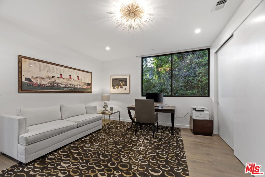 Home Office, Interior, Recessed Lighting, Wood Texture Flooring
