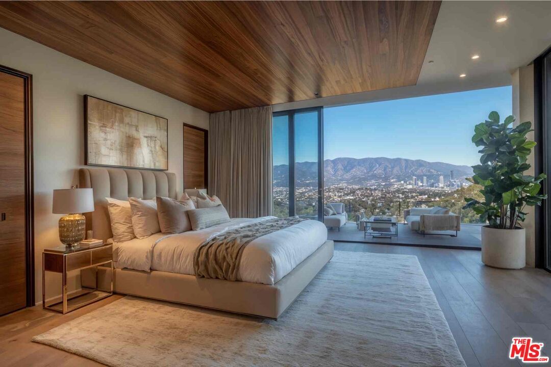 Bedroom, Interior, Recessed Lighting, Wooden Ceilings, Wood Texture Flooring