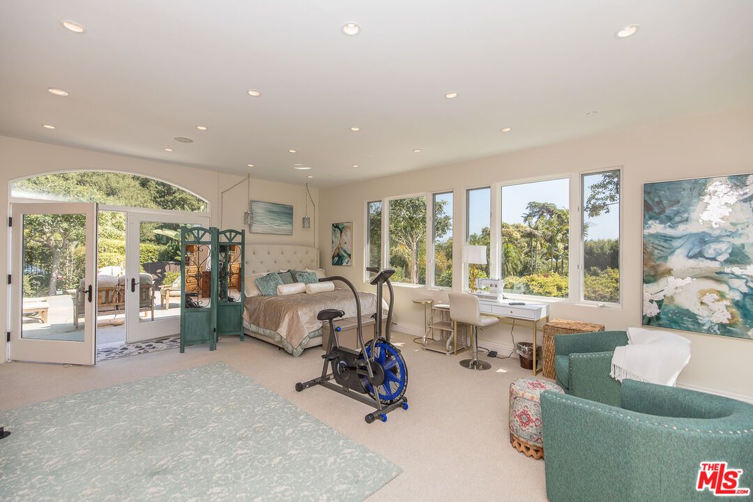 Bedroom, Fitness Equipment, Home Office, Interior, Recessed Lighting