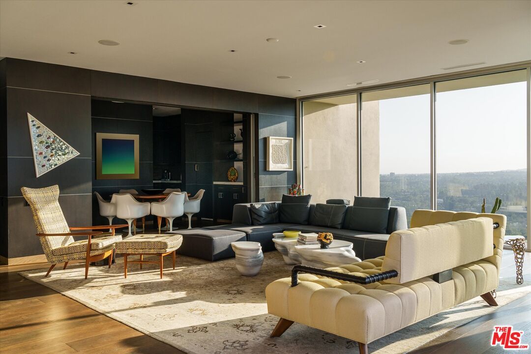 Dining room, Interior, Living room, Recessed Lighting, Wood Texture Flooring