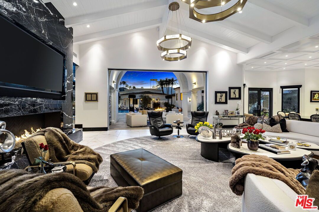 Fireplace, Interior, Living room, Marble, Pendant Lights, Recessed Lighting