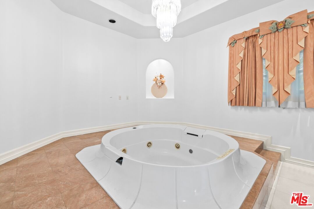 Bathroom, Chandelier, Interior