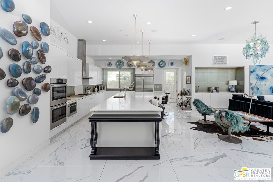 Interior, Kitchen, Living room, Marble, Pendant Lights, Recessed Lighting, Stainless Steel Appliances